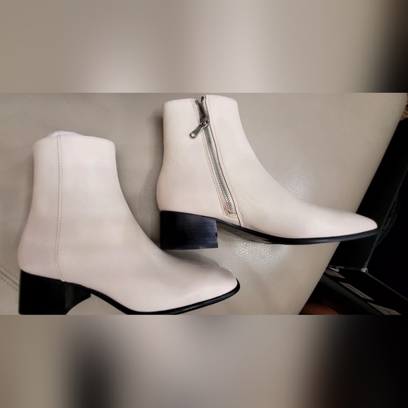 rag & bone Antique White Ankle Boots with Black Soles - Picture 1 of 5